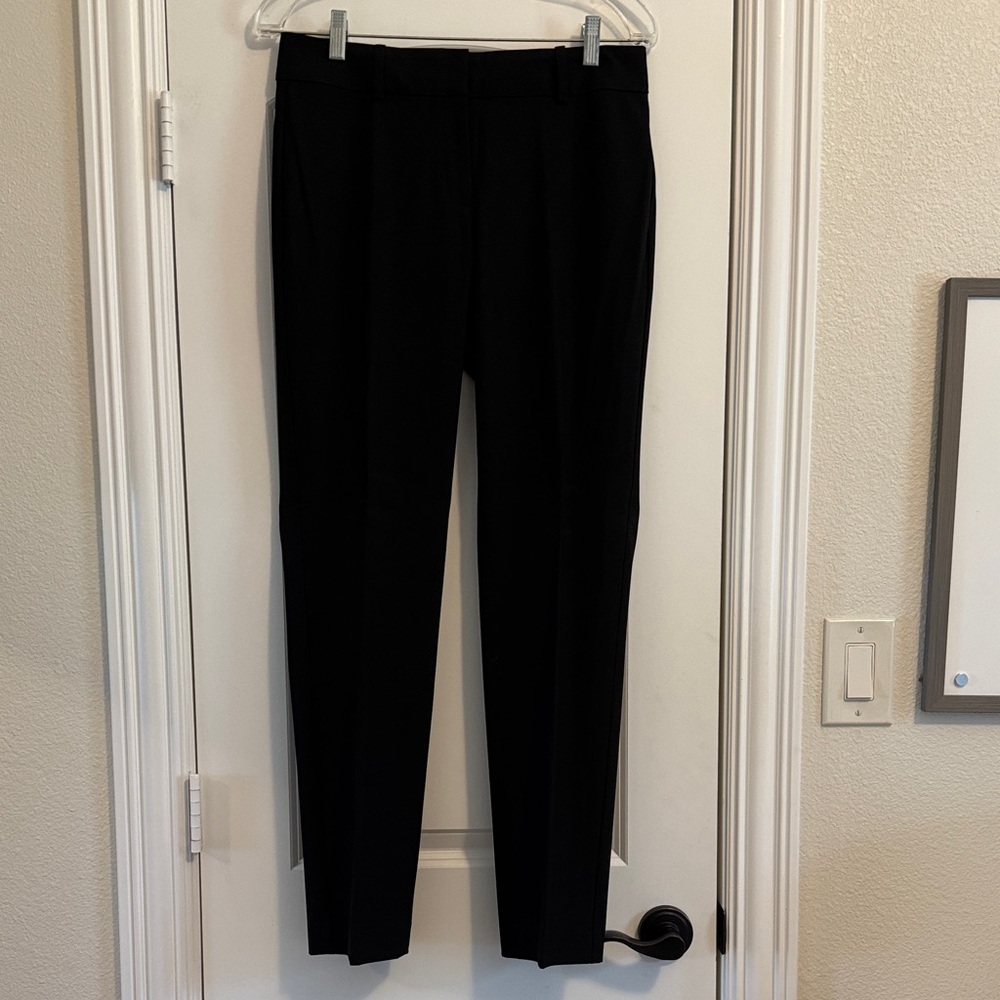 Ann Taylor Women's Black Straight Leg Pants